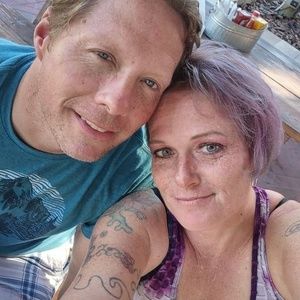 Hello looking for name brand clothes?